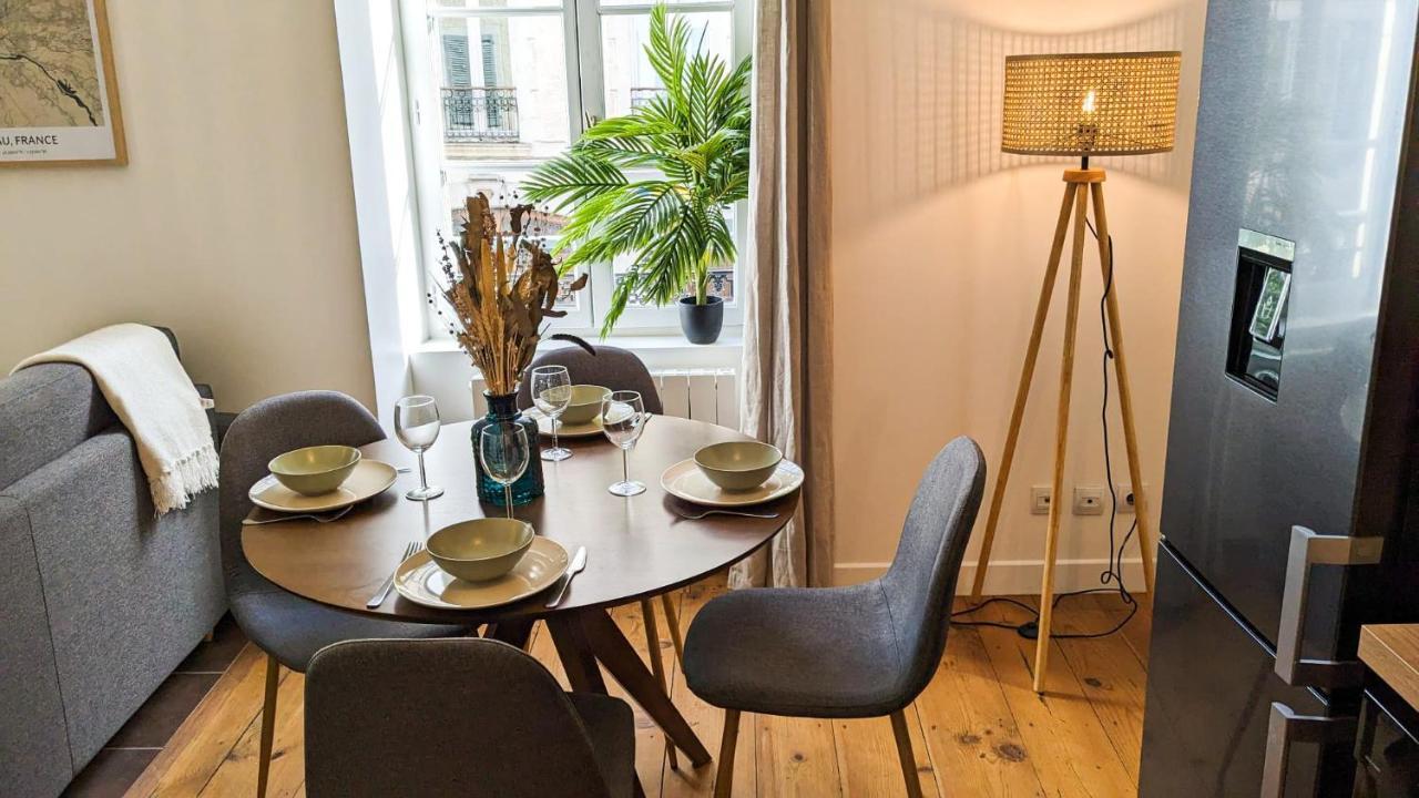 Cosy Calypso 2Ch - Quartier Des Halles & Parking Pau Esterno foto